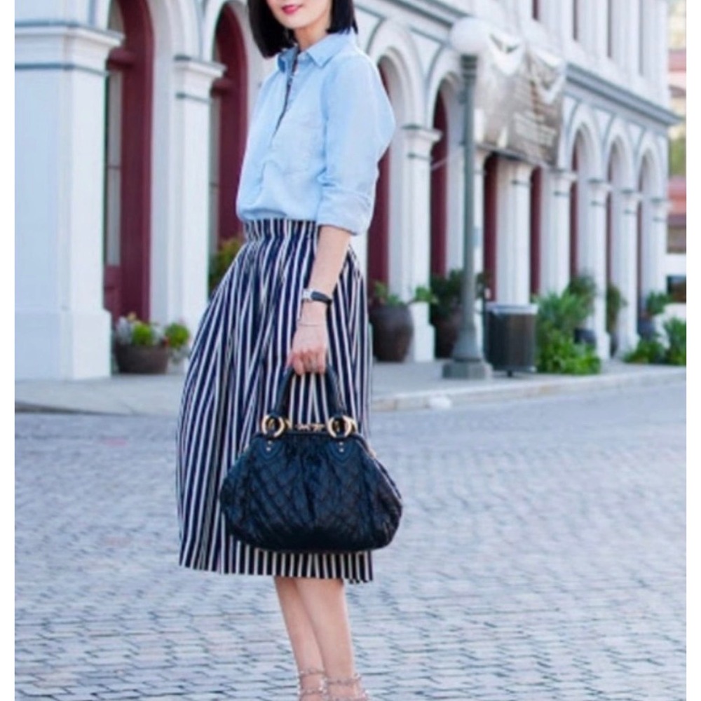 J.Crew Navy White Striped Pleated Midi Skirt Pockets Elastic Waist Sz 8 Nautical